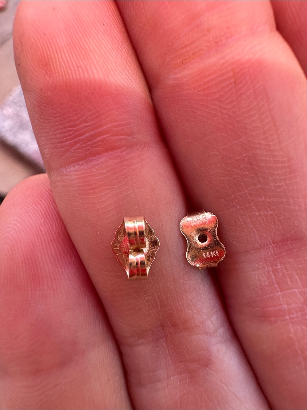 14k Gold Vintage Classic San Marco Macaroni Earrings - Picture 6 of 8